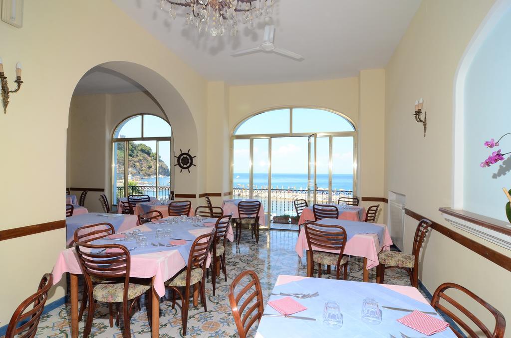 Hotel Terme Marina Lacco Ameno  Eksteriør billede