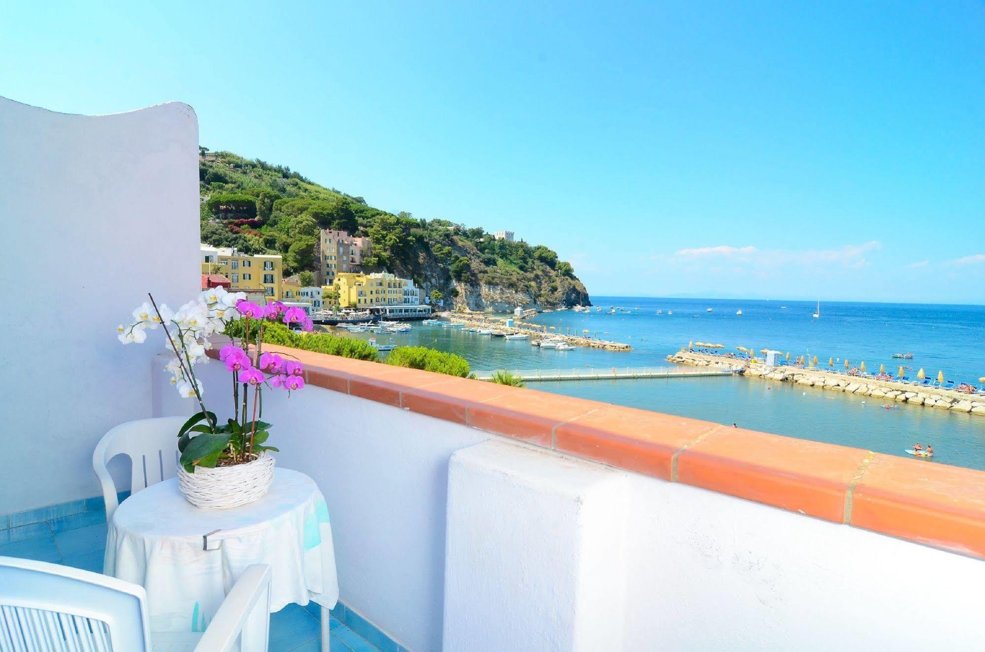 Hotel Terme Marina Lacco Ameno  Eksteriør billede